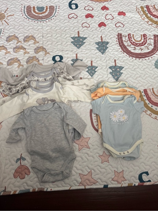 Kyle & Deena Other - Kyle & Deena New York 0-3 clothes bundle